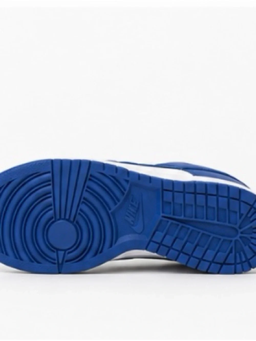 Nike Men’s Low Dunks!